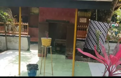 Tempat peristirahatan Eyang Djoego di kawasan padepokan Kabupaten Blitar.