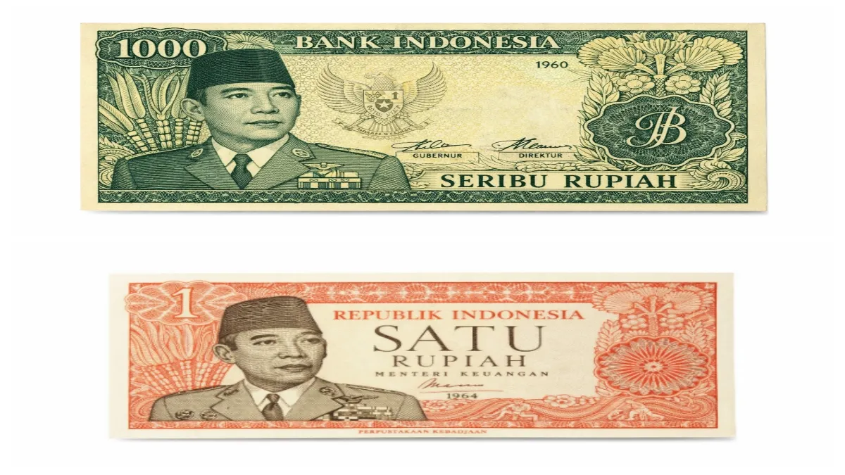 Replika uang kertas Indonesia emisi lama, Rp1.000 (1964) dan Rp1 (1960).
