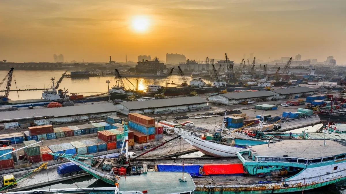 Suasana Pelabuhan Sunda Kelapa saat ini, Jakarta, situs perdagangan penting pada era kerajaan Sunda. Foto: Pexels